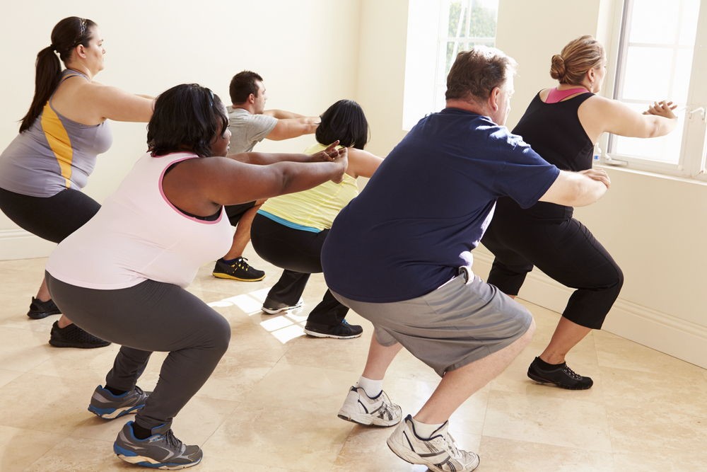checkup cardiologico centro medico buonarroti -  persone fanno ginnastica 